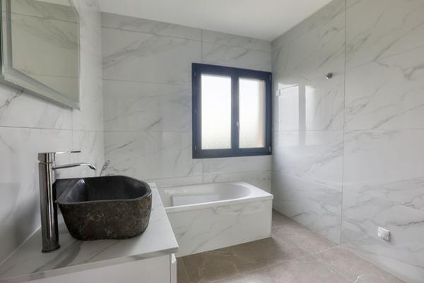 Maison récente 6 pièces 150m²