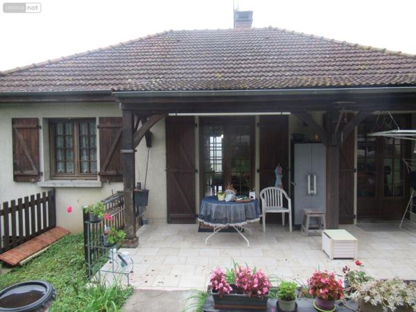 Maison à vendre à Saint-Julien-les-Villas dans l'Aube (10800), ref : 10377/914