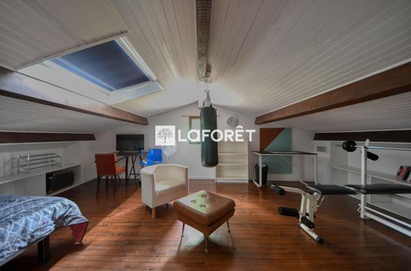 Achat maison près de RABASTENS - 6 pièce(s) - 213 m² - 335 000 €