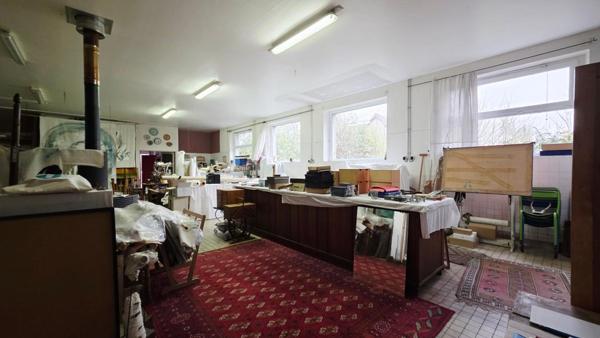 MAISON 401M² DE PLAIN PIED STYLE LOFT ATELIER JARDIN