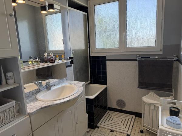 Vente / Maison T6+