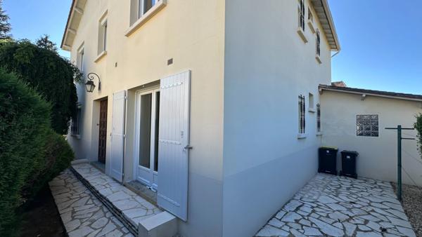 BERGERAC – Maison familiale de 174 m² avec garage, terrain 390 m²