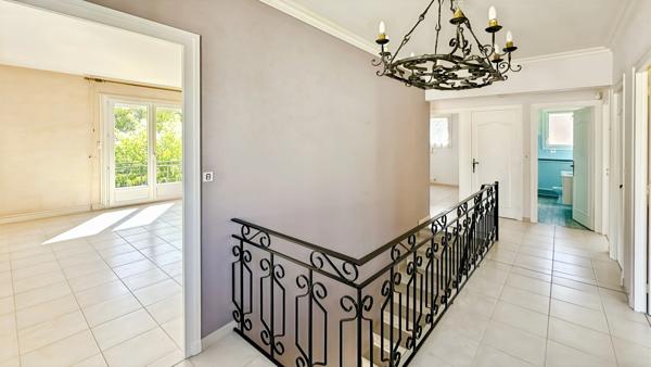 BERGERAC – Maison familiale de 174 m² avec garage, terrain 390 m²