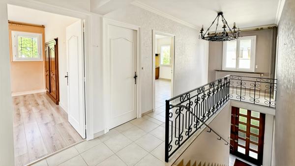 BERGERAC – Maison familiale de 174 m² avec garage, terrain 390 m²