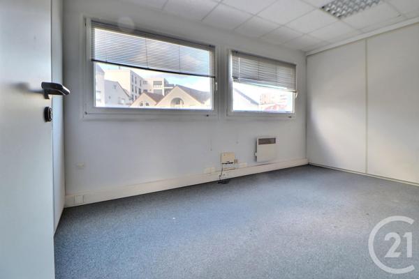 à vendre  182,07 m2 AULNAY SOUS BOIS - 93