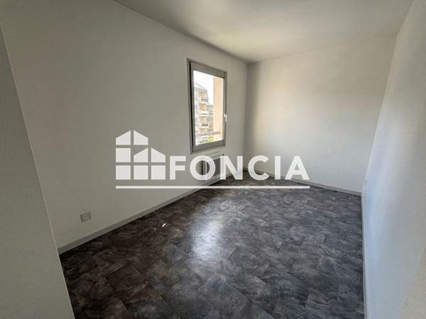 Location Appartement 2 pièces 29.94 m² - 30 AVENUE SAINT SEBASTIEN Villers-les-nancy 54600