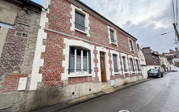 Maison à vendre    5 pièces • 170 m2 Laon