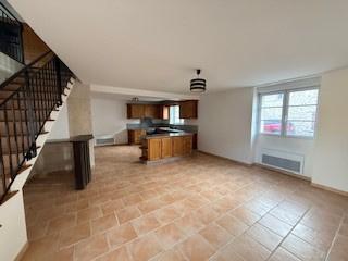 Pierre-Levée (77580) 128 m² habitable / Trois chambres