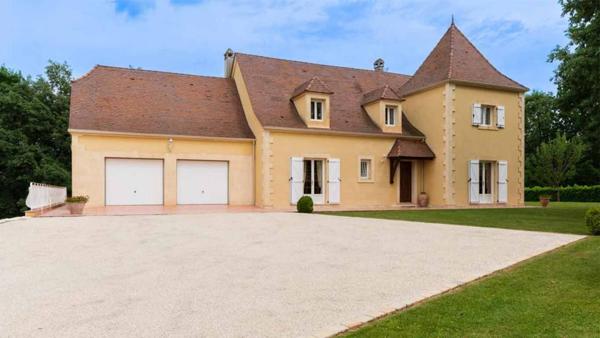 Maison Boulazac Isle Manoire 6 pièces 190 m2