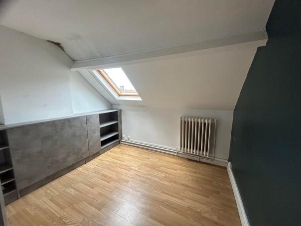 Maison 2 chambres proche gare des bus et leclerc