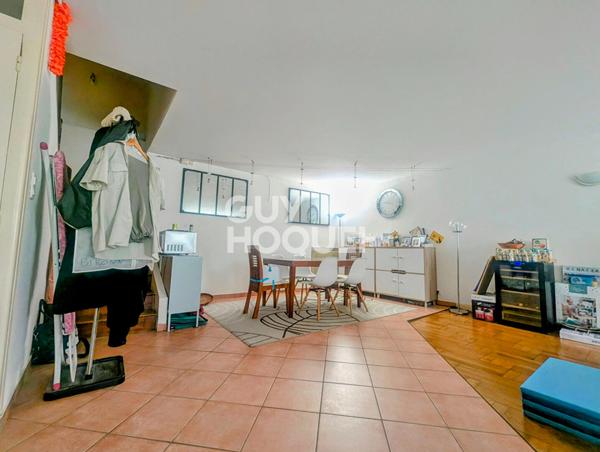 PONT-DU-CHATEAU - MAISON DE VILLE 180 M2 - 3 CHAMBRES