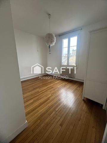 Appartement 55 m² – Centre Chantilly