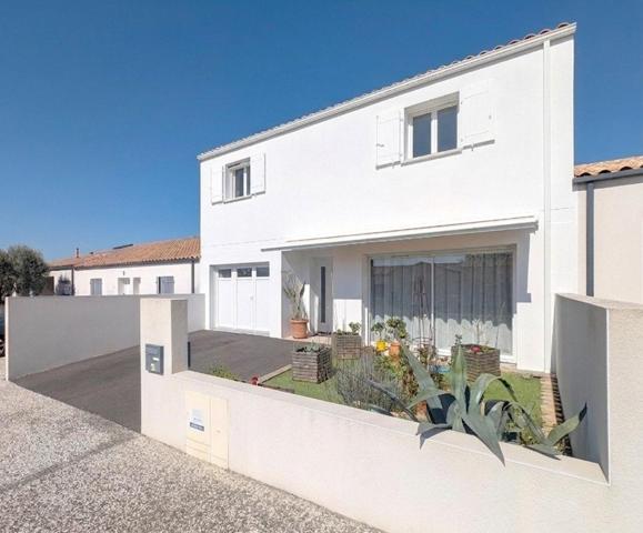 Maison récente proche commerces - Marsilly