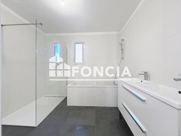 À vendre Maison 7 pièces 144 m² - Fontaine-étoupefour 14790