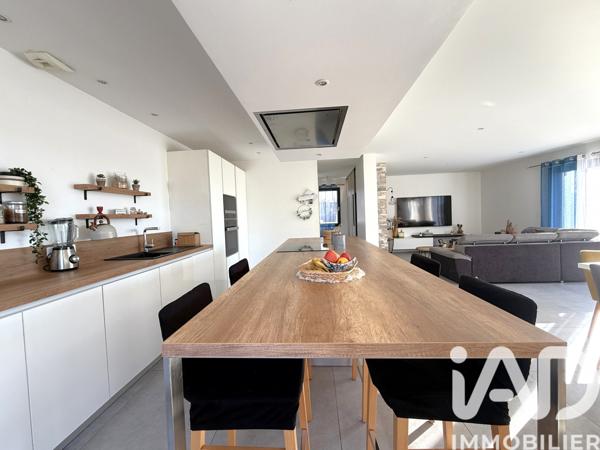 Maison à vendre 5 pièces 126 m² Puget-sur-Argens