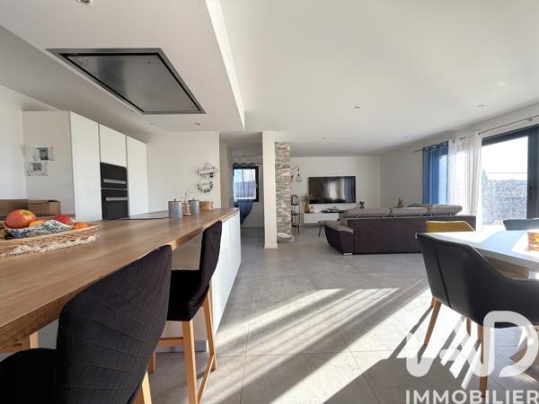 Maison à vendre 5 pièces 126 m² Puget-sur-Argens