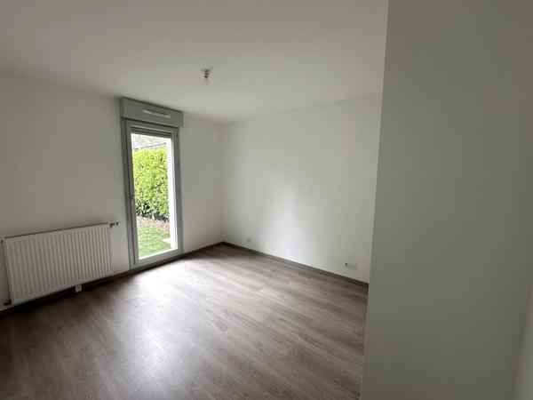 Appartement
                                                                                                                                                                                                                                                                                                                        2 pièce(s)                                                                                                                                                                                                          1 chambre(s)                                                                                                                                                                                                          41  m²
