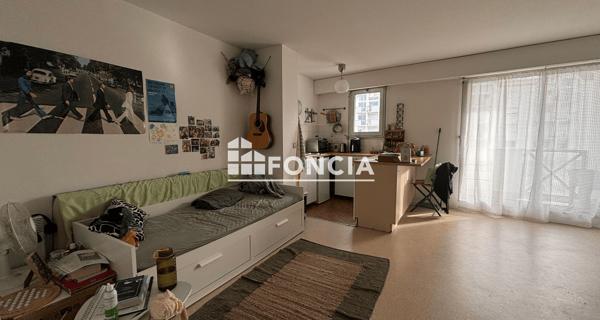 À vendre Studio 30.4 m² - Bordeaux 33000