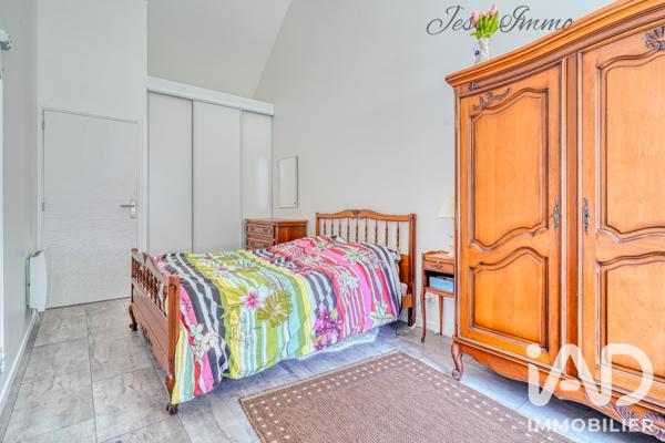 Maison à vendre 9 pièces 250 m² La Ville-du-Bois
