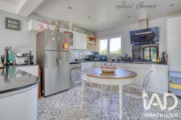 Maison à vendre 9 pièces 250 m² La Ville-du-Bois