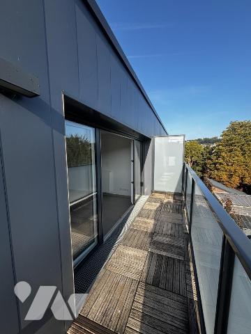 APPARTEMENT BALCON ET STATIONNEMENT