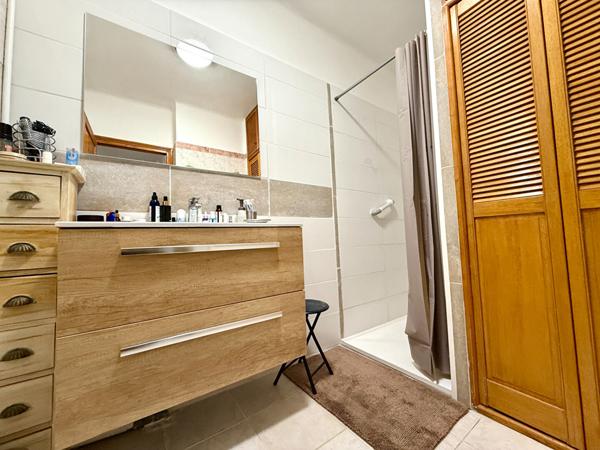 Maison plain pied T3 avec jardin, garage