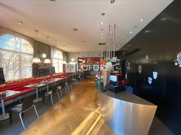 Achat local commercial Village-Neuf - 565 m² - 950 000 €