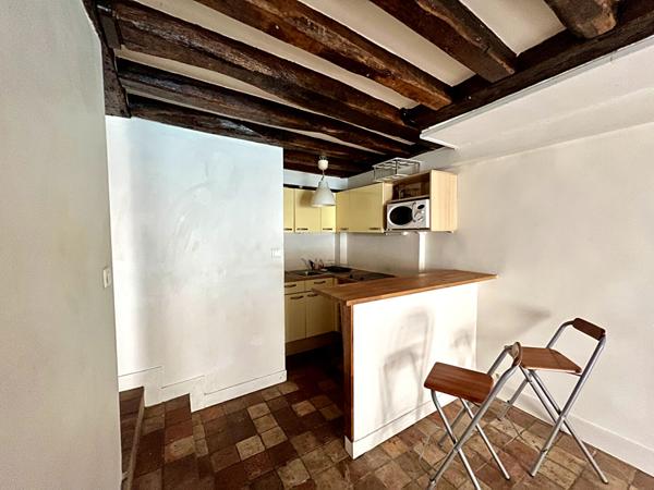 2 pièces en plein coeur de Paris !