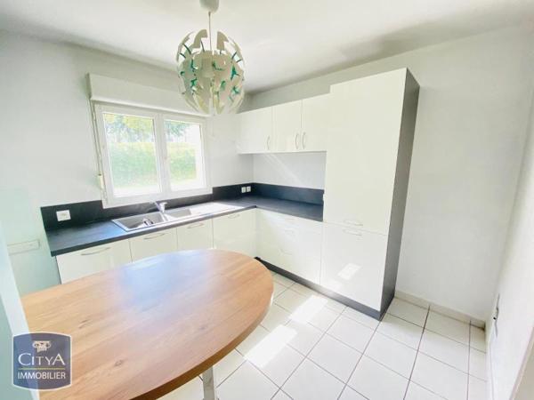 Maison à louer 4 pièces 82.32m²