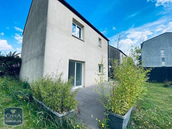 Maison à louer 4 pièces 82.32m²