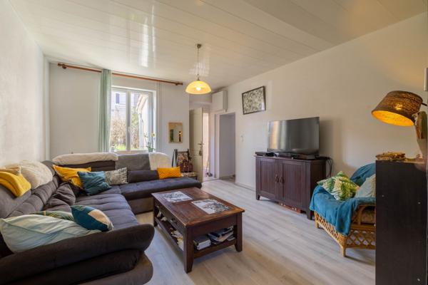 Homécourt (54310) Maison familiale 4 chambres, jardin, 2 garages SANS TRAVAUX