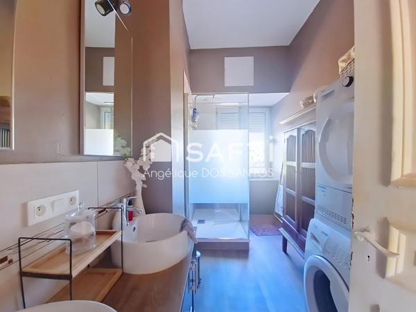 APPARTEMENT DANS PETITE COPROPRIETE A MOYEUVRE-GRANDE