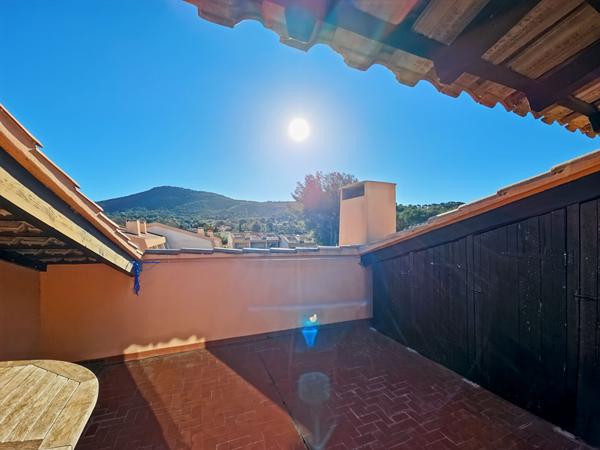 LE PRADET, T3 duplex proche mer