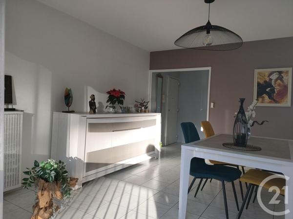 Appartement F7 à vendre  7 pièces - 135,23 m2 MARSEILLE - 13012