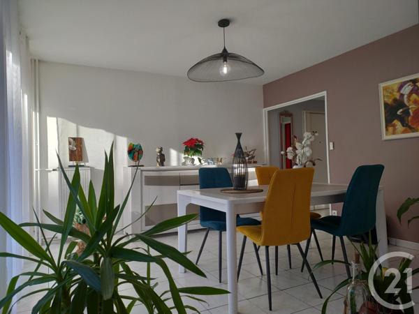 Appartement F7 à vendre  7 pièces - 135,23 m2 MARSEILLE - 13012
