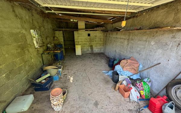 Maison à vendre    4 pièces •  Saint-Ambroix