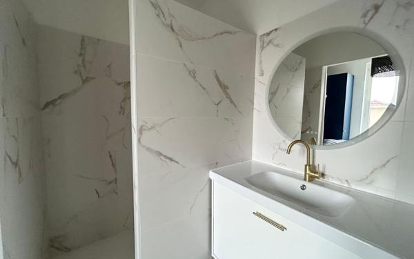 Appartement à louer    2 pièces • 36,45 m2 Oullins