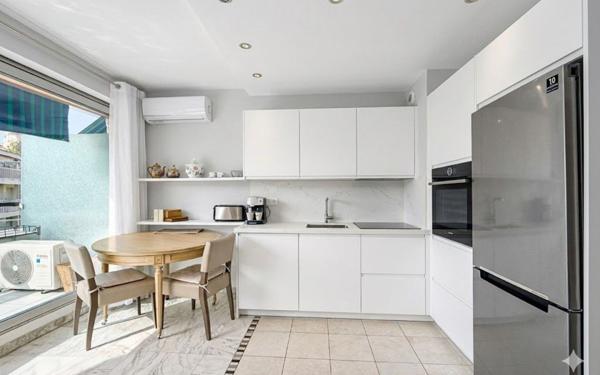Appartement à vendre    2 pièces • 37,69 m2 Cannes