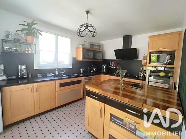 Maison à vendre 6 pièces 163 m² Pont-Sainte-Marie