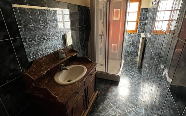 Appartement à vendre    3 pièces • 70,90 m2 Saint-Georges-de-Didonne