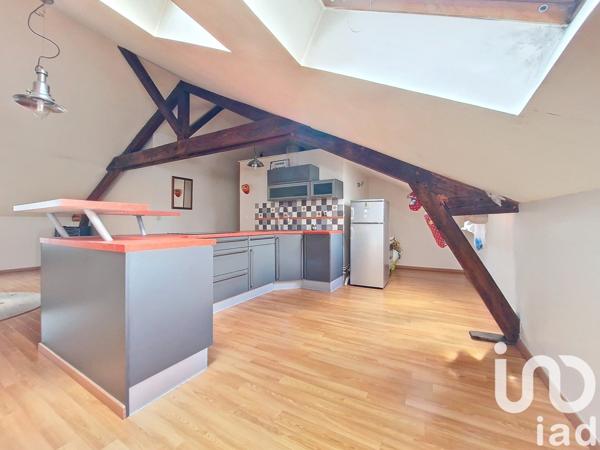 Appartement 3 pièces de 69 m² à Charleville-Mézières (08000)