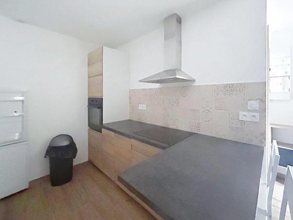 Appartement à louer 1 pièce 27.09m² Montbéliard (25200)