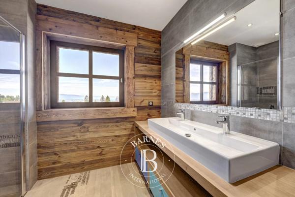 Archamps, Chalet 5 Chambres -  319 m² à vendre