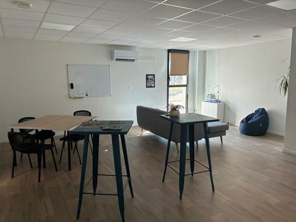 LA ROCHE-SUR-YON – BUREAUX À LA LOCATION - 770M²