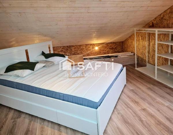 Maison moderne avec dépendance aménageable sur une belle parcelle à Gastes