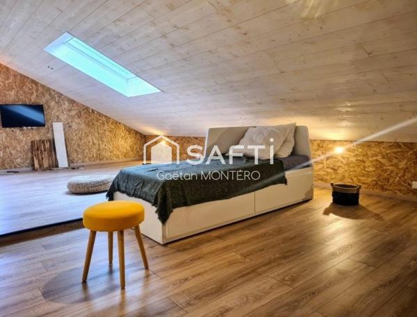 Maison moderne avec dépendance aménageable sur une belle parcelle à Gastes