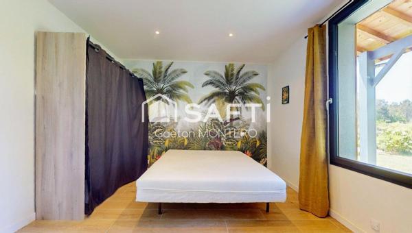 Maison moderne avec dépendance aménageable sur une belle parcelle à Gastes