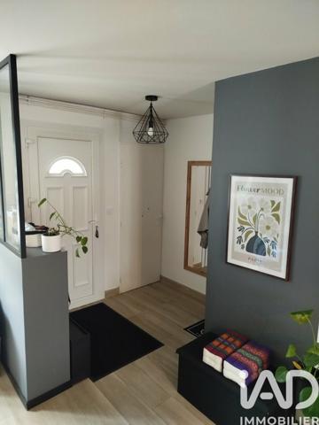 Maison à vendre 5 pièces 101 m² Saint-Germain-du-Puy