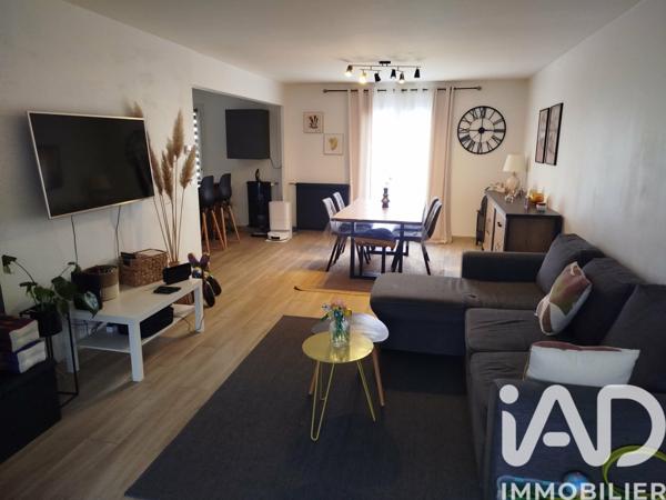 Maison à vendre 5 pièces 101 m² Saint-Germain-du-Puy
