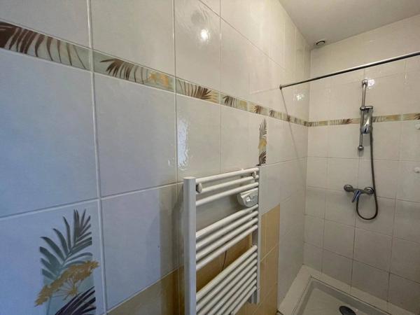 Maison individuelle 95 m² sur terrain 430 m²– Construction 2007 – Béligneux (01360)